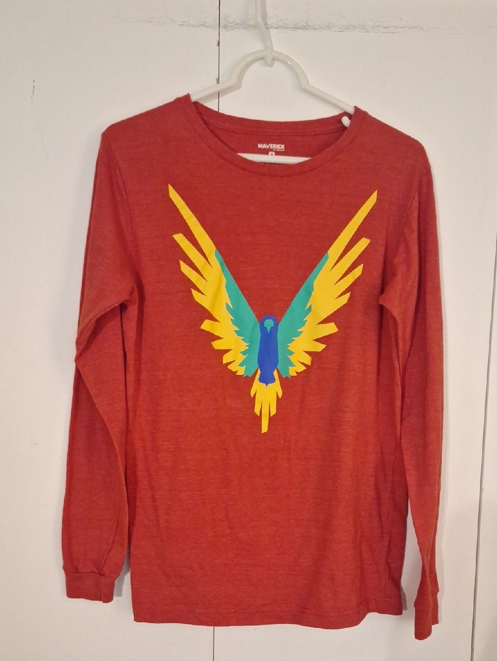 Maverick Red Long-Sleeve Parrot Graphic Tee
